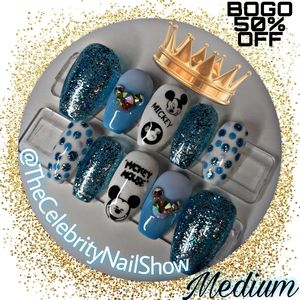 MAGIC MANI press on nails DISNEY'S ICE